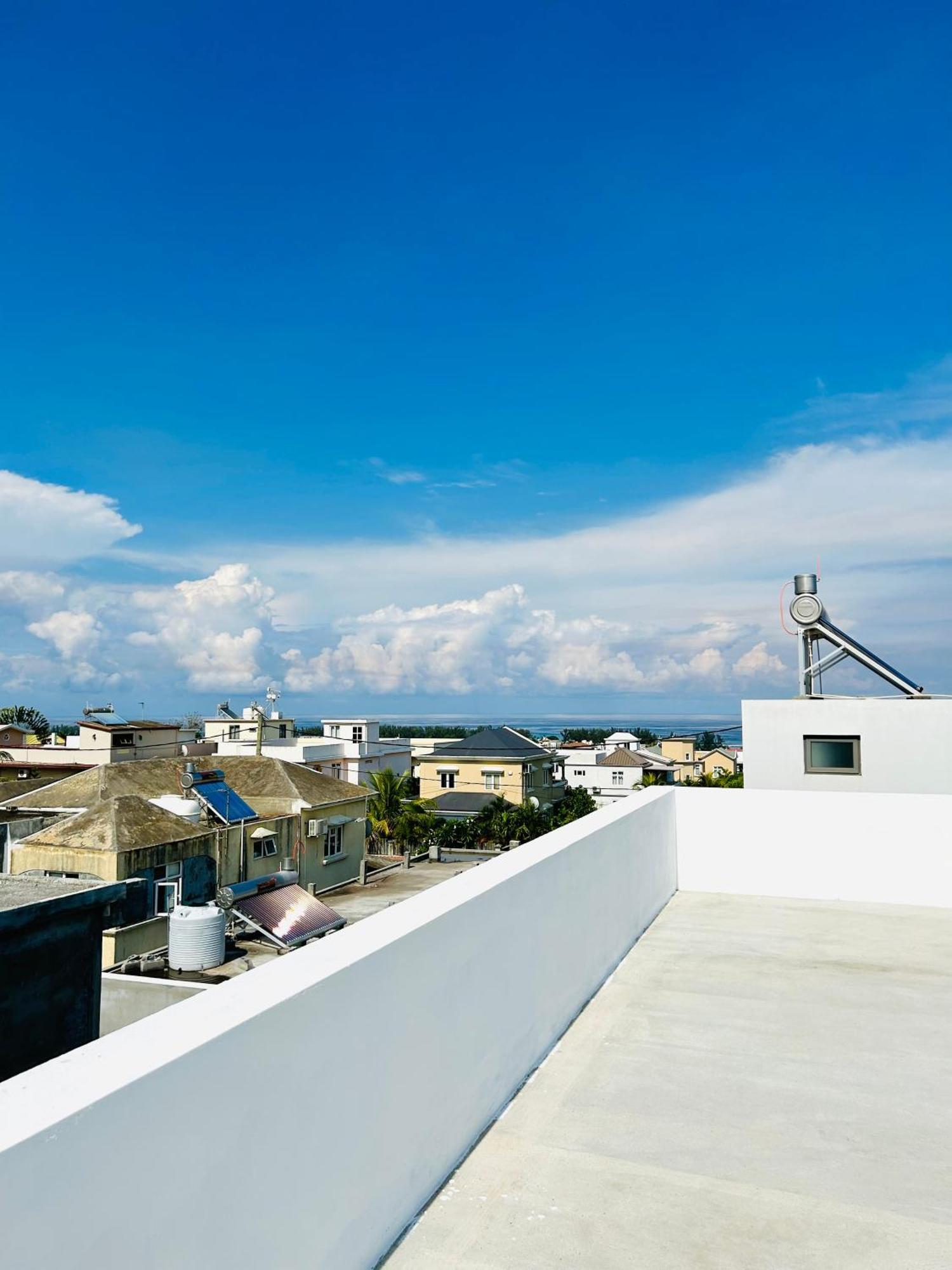 Amazing Sunset View Rooftop. Flic-en-Flacq 外观 照片